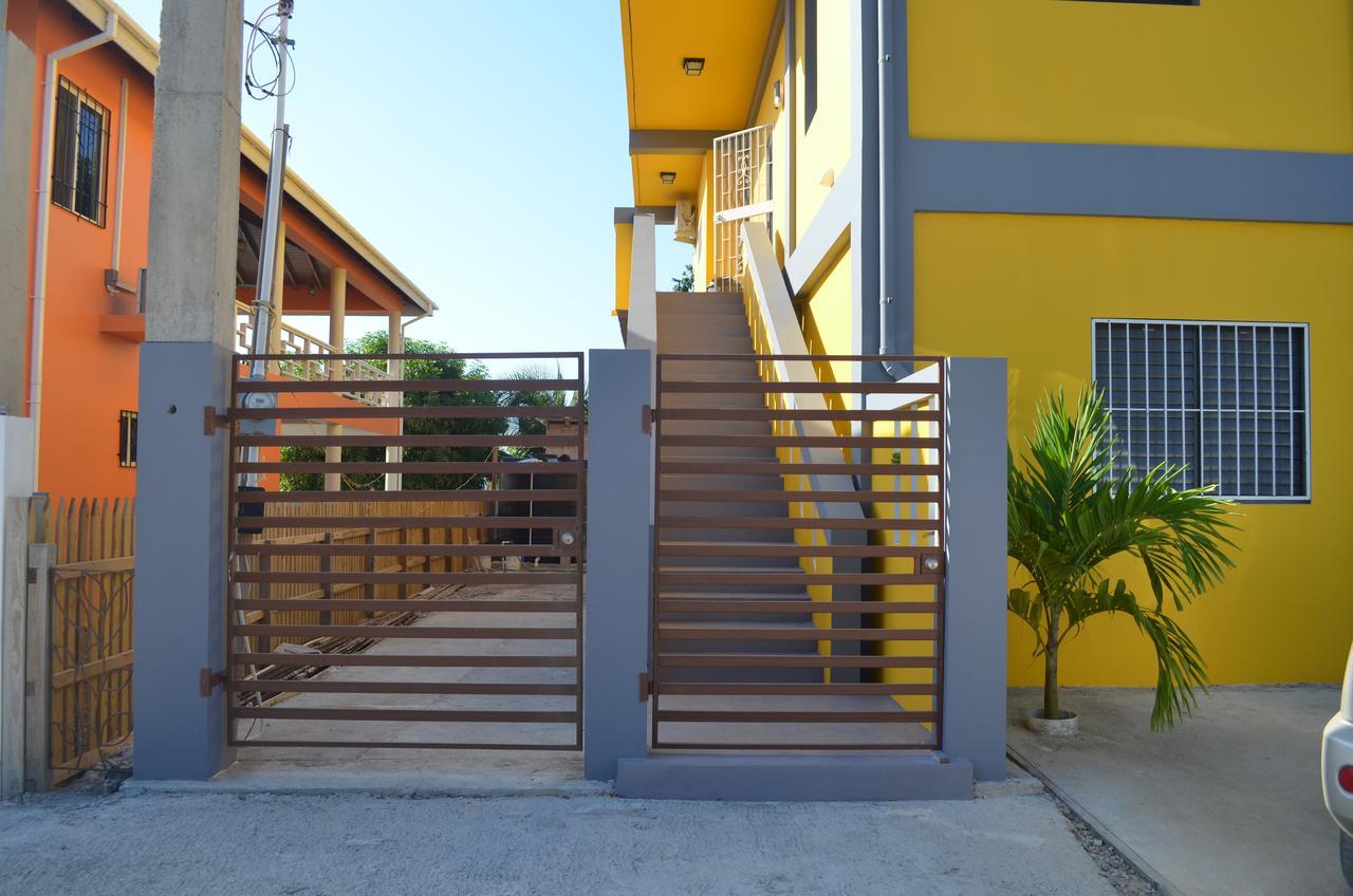 Khalkob'S Estate Appartement Placencia Buitenkant foto