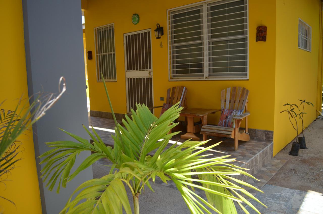 Khalkob'S Estate Appartement Placencia Buitenkant foto