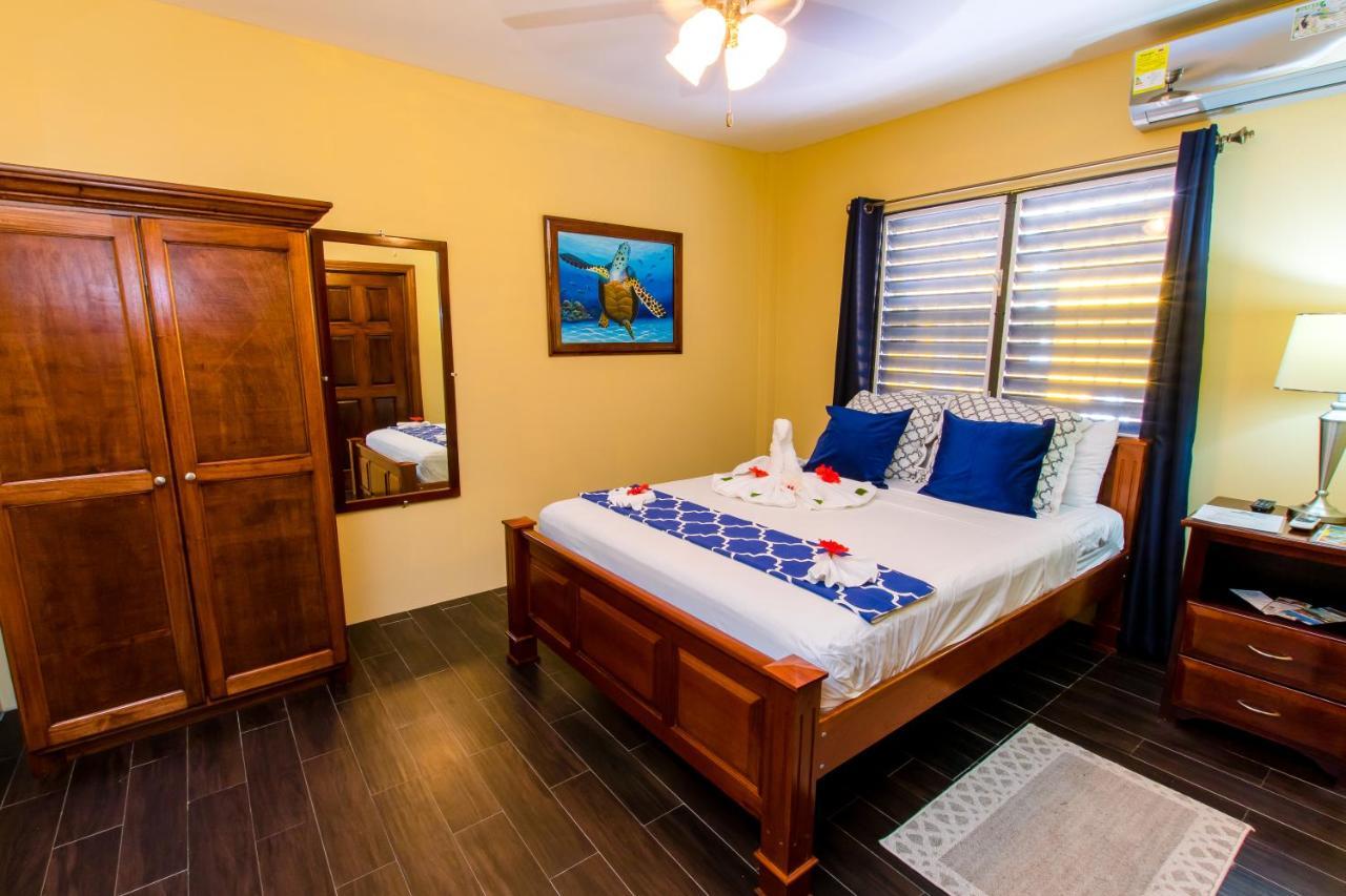 Khalkob'S Estate Appartement Placencia Buitenkant foto