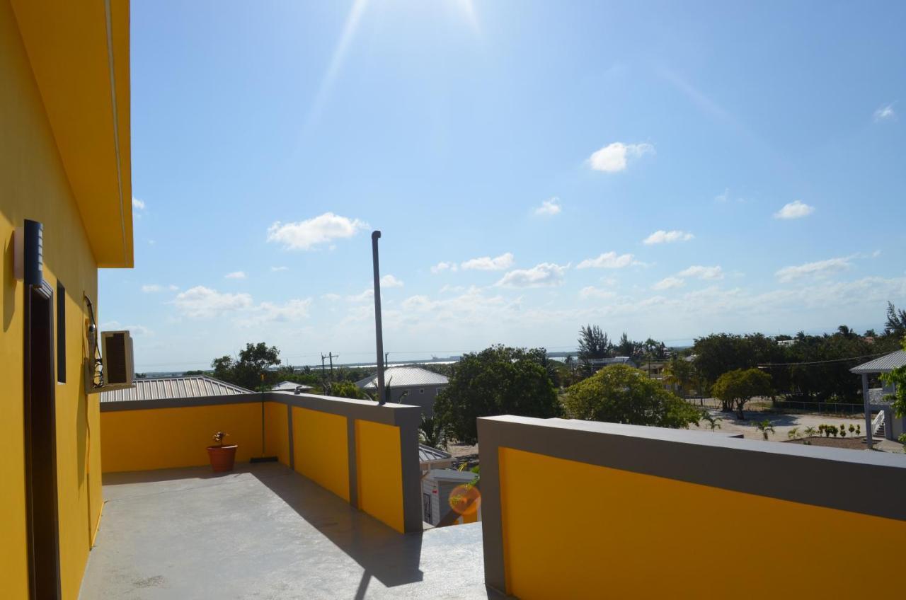 Khalkob'S Estate Appartement Placencia Buitenkant foto
