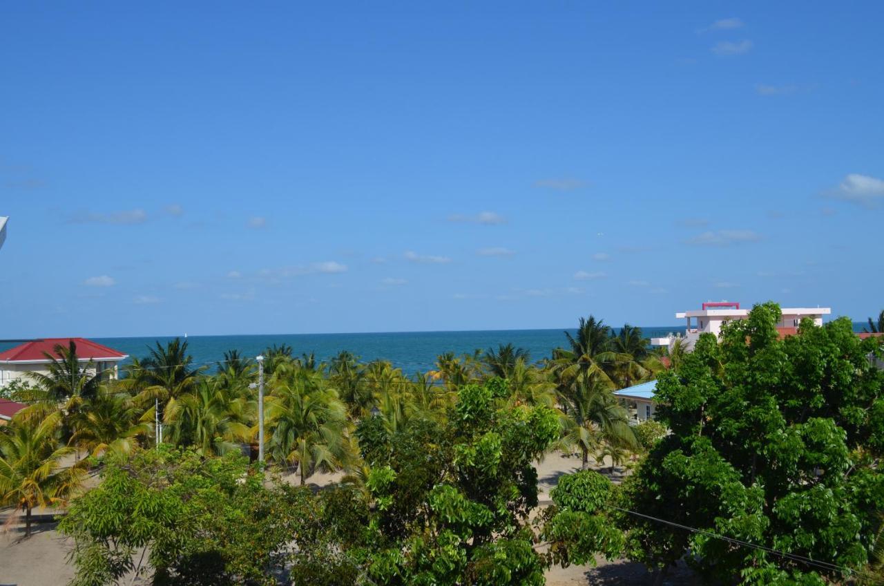 Khalkob'S Estate Appartement Placencia Buitenkant foto